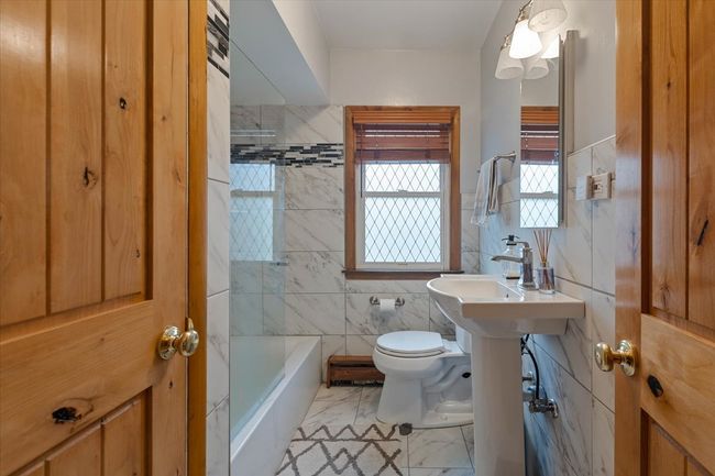 418 Bonnie Brae Ave, House other with 2 bedrooms, 2 bathrooms and 1 parking in Itasca IL | Image 18