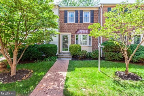 1157 N Vernon St, ARLINGTON, VA, 22201-4771 | Card Image