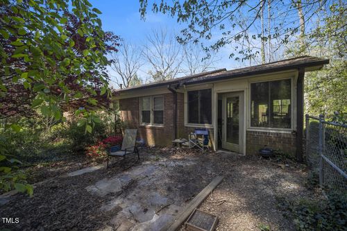 162 Surry Ln, Hendersonville, NC, 28791-9769 | Card Image