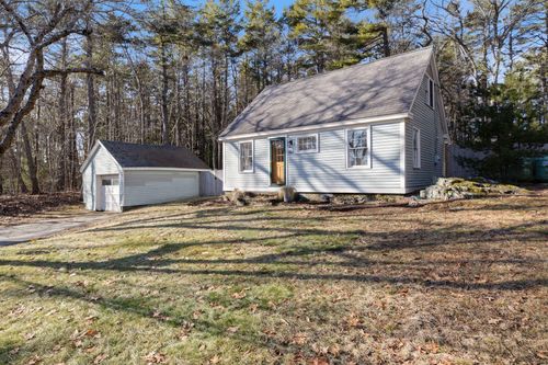 107 Brave Boat Harbor Road, Kittery, ME, 03905 | Card Image