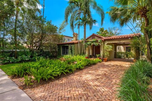 737 Majorca Ave, Coral Gables, FL, 33134-3754 | Card Image