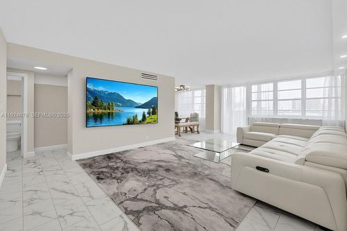 1415-251 174th St, Sunny Isles Beach, FL, 33160-3300 | Card Image