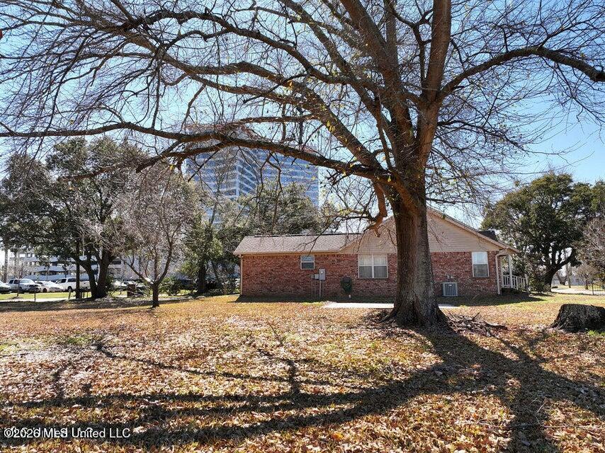 Commercial Sale in D'Iberville 3