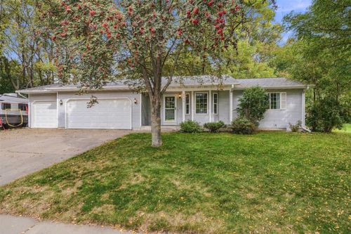 2704 Hemlock Lane, Eau Claire, WI, 54703 | Card Image