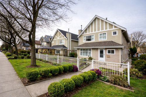 1407 E 12th Ave, Vancouver, BC, V5N2A1 | Card Image