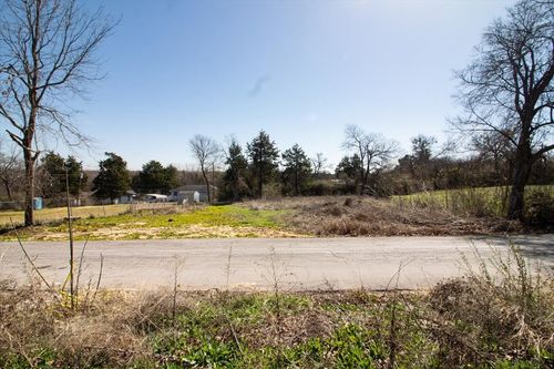6040 & 6042 Kemrock Drive, Dallas, TX, 75241 | Card Image