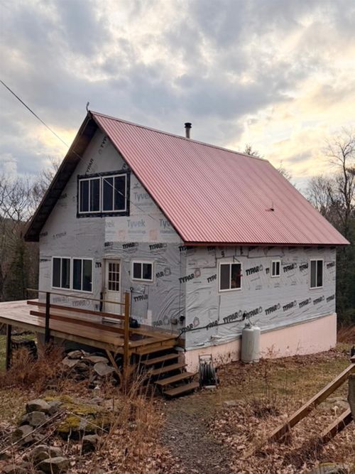 127 Oliverian Heights Road, Haverhill, NH, 03780 | Card Image