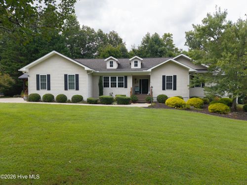 622 Tarheel West Dr, Murphy, NC, 28906-2405 | Card Image