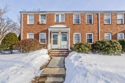 439-439 Cold Spring Ave, West Springfield, MA, 01089-3769 | Card Image