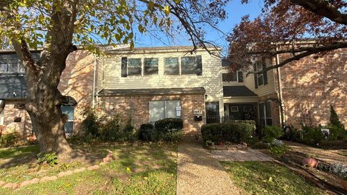 1682 Choteau Cir, Grapevine, TX, 76051-2749 | Card Image