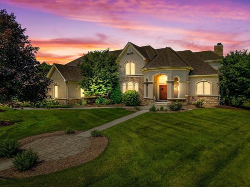 1252 Mary Hill Cir, Hartland, WI, 53029-8006 | Card Image