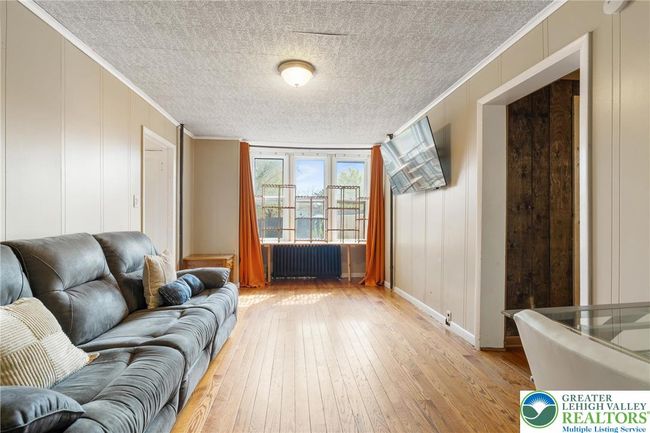 1226 Ferry St, Home with 3 bedrooms, 2 bathrooms and null parking in EASTON PA | Image 12