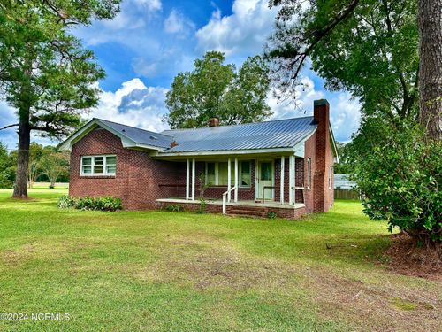 3798 Penderlea Hwy, Watha, NC, 28478-9028 | Card Image