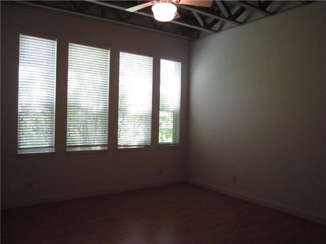 APT-210 - 1615 W Oleander St, Condo with 1 bedrooms, 1 bathrooms and null parking in Fort Worth TX | Image 4
