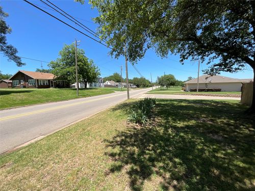1008 Church St, Sulphur Springs, TX, 75482-2217 | Card Image