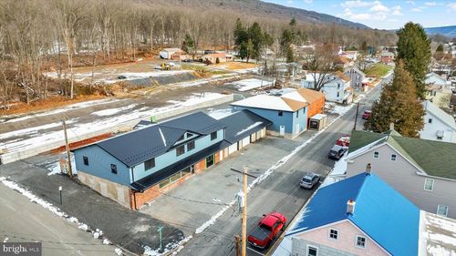 101 E Colliery Ave, TOWER CITY, PA, 17980-1107 | Card Image