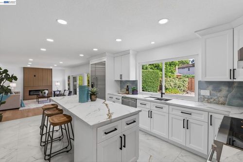 2865 Longspur Way, Pleasanton, CA, 94566-5205 | Card Image