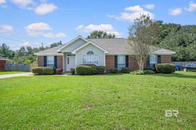 4950 W Copeland Island Drive, House other with 4 bedrooms, 2 bathrooms and 2 parking in Mobile AL | Image 2