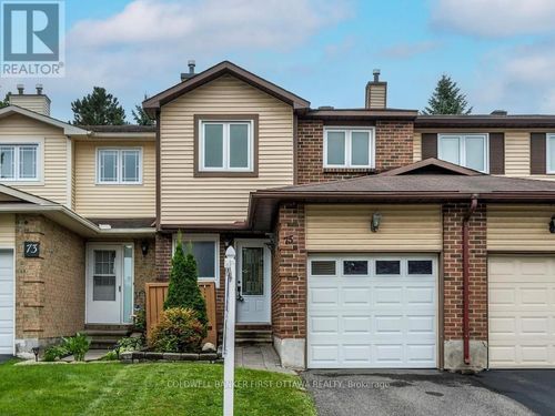 75 Sundback Lane, Ottawa, ON, K2L2W8 | Card Image