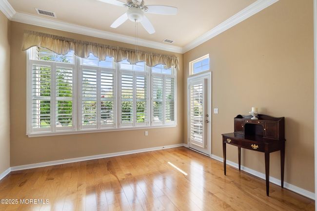 19 E Francesa Ct, Home with 3 bedrooms, 3 bathrooms and null parking in Farmingdale NJ | Image 23