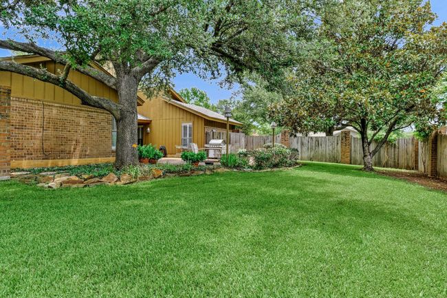 View of yard | Image 35