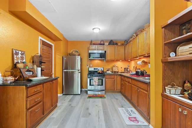 524 N 10 Th St, House other with 4 bedrooms, 2 bathrooms and null parking in Manitowoc WI | Image 12