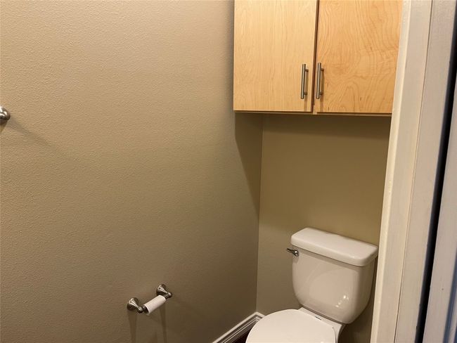 Bathroom with toilet | Image 10
