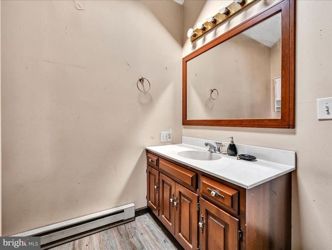 307 E Main St, Home with 0 bedrooms, 0 bathrooms and null parking in LITITZ PA | Image 65