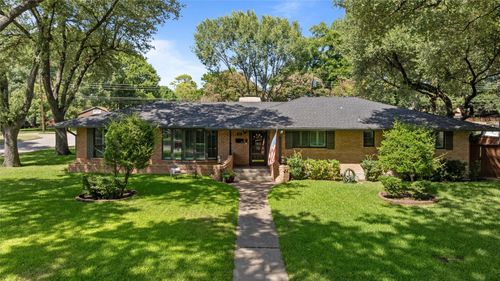 427 Riggs Cir, Mesquite, TX, 75149-5842 | Card Image