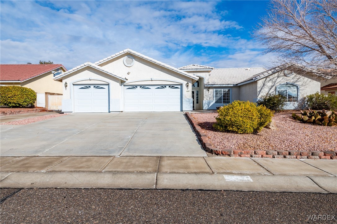 Flame Bush St, Kingman, AZ 86409 #1