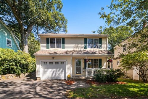 19 Draper St, Medford, MA, 02155-1203 | Card Image