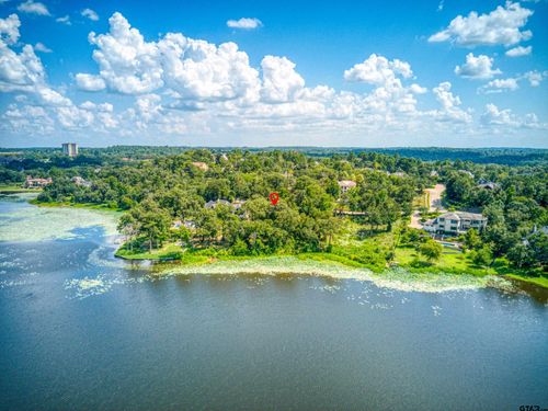 4513 Cascades Shoreline Dr, Tyler, TX, 75709-8902 | Card Image