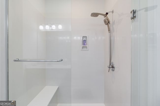 3432 Lindenridge Cir, Condo with 3 bedrooms, 3 bathrooms and 2 parking in Buford GA | Image 21