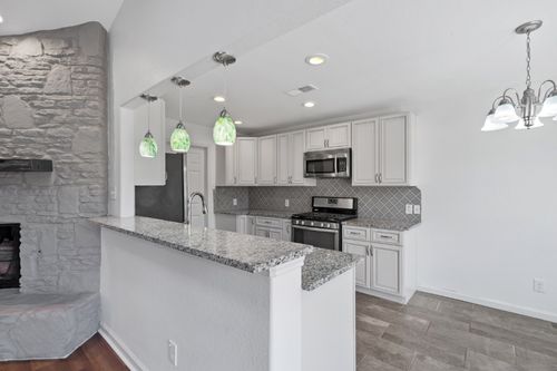 1519 Gatlinburg Dr, Pflugerville, TX, 78660-4332 | Card Image