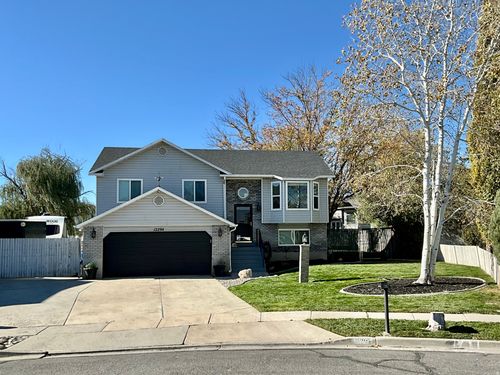 12294 1490, Riverton, UT, 84065-7088 | Card Image