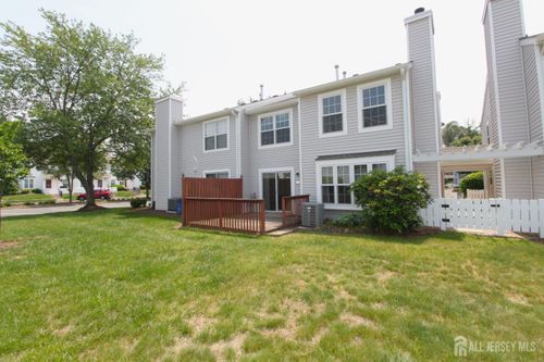 79 Almond Dr, Somerset, NJ, 08873-4224 | Card Image