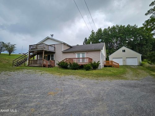 123 Grace Ln, Tyrone, PA, 16686-9600 | Card Image
