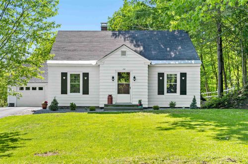 152 Fairview St, Barre, VT, 05641-4716 | Card Image