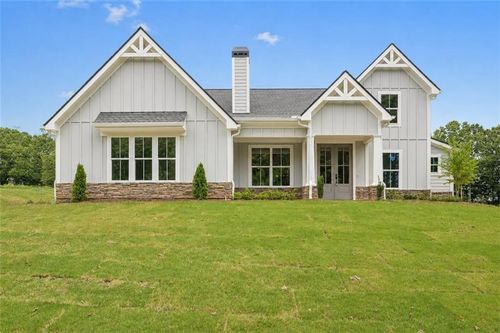 77 Maney Dr, Statham, GA, 30666-2685 | Card Image