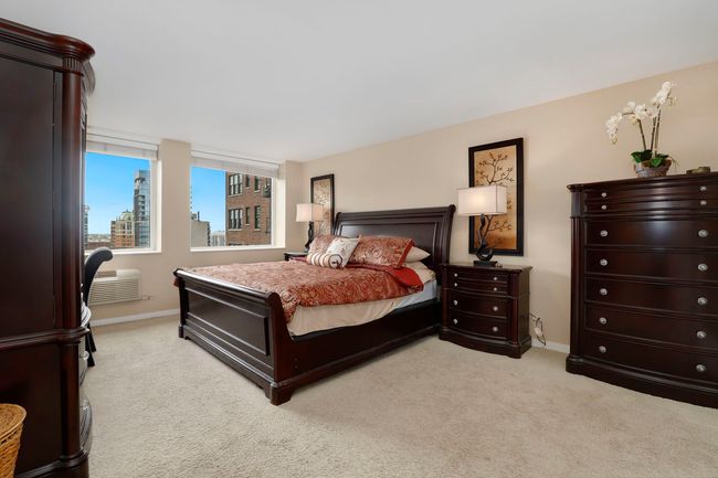 APT-17N - 1110 N Lake Shore Dr, Condo with 3 bedrooms, 3 bathrooms and 1 parking in CHICAGO IL | Image 17
