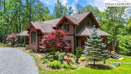 134 Delta Downs, Boone, NC, 28607-8980 | Card Image