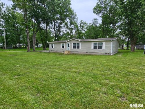 901 W 4th St, Bluford, IL, 62814-1308 | Card Image