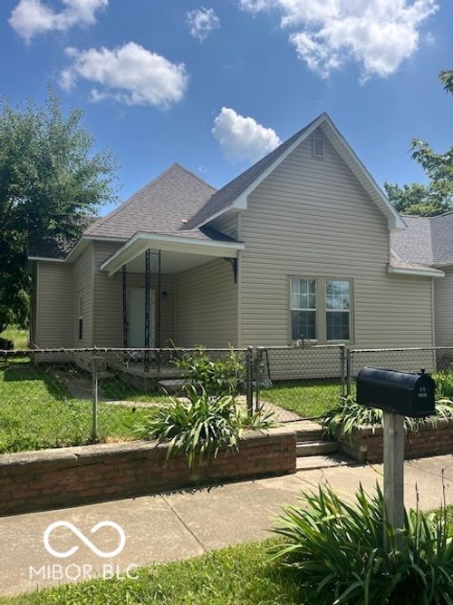 518 S Elliott St, Muncie, IN, 47305-2123 | Card Image