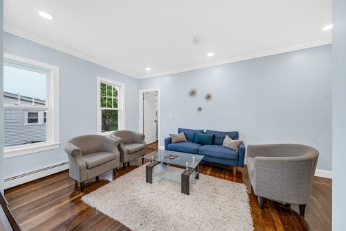 1-72 Main St, Quincy, MA, 02169-6922 | Card Image