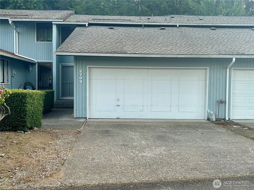 2703 Fir St Se, Auburn, WA, 98092-7954 | Card Image
