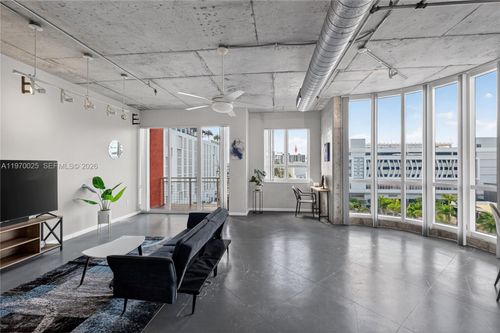 2612-2001 Biscayne Blvd, Miami, FL, 33137 | Card Image