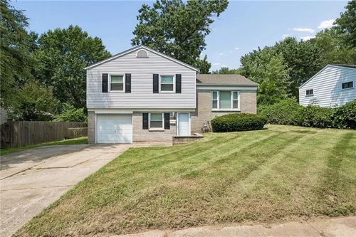 16412 E 32nd St S, Independence, MO, 64055-2737 | Card Image