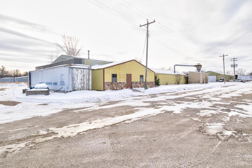 471 Brown Ave, Peshtigo, WI 54157-1500