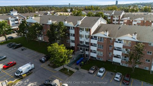 414-126 Bell Farm Rd, Barrie, ON, L4M6J3 | Card Image