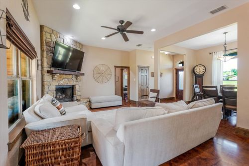 181 Savannah Dr, Brock, TX, 76087-4064 | Card Image